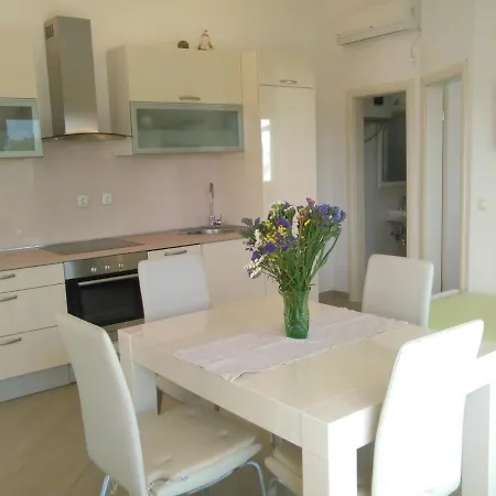 Apartman By The Sea Sreser, Peljesac - 11854